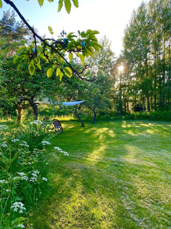 Pensionat Lilla Paradiset Hällevik Exterior foto